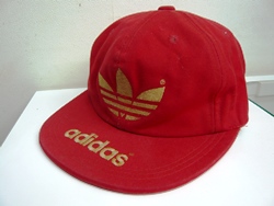 ８０'ｓ～９０'ｓ アディダス adidas トレフォイル 赤×金 デサント製